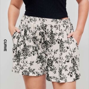 Cider High Waist Black and White Shorts